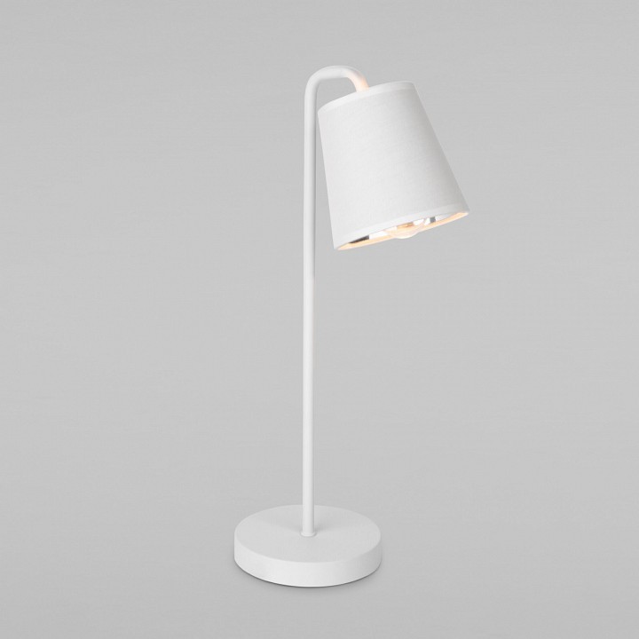 Настольная лампа декоративная Eurosvet Montero 01134/1 белый фото 1 — Магазин svetno.ru